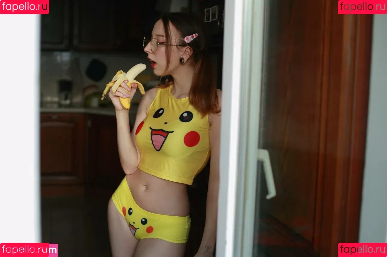 Loli Molly Onlyfans Photo Gallery 
