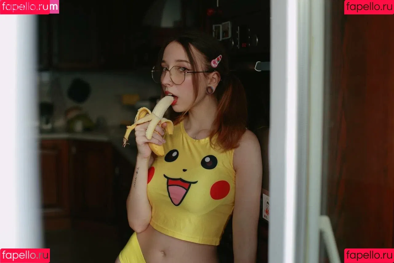 Loli Molly Onlyfans Photo Gallery 
