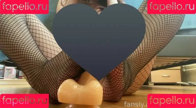 Loli Molly Onlyfans Photo Gallery 