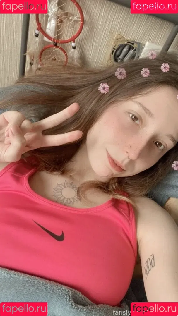 Loli Molly Onlyfans Photo Gallery 