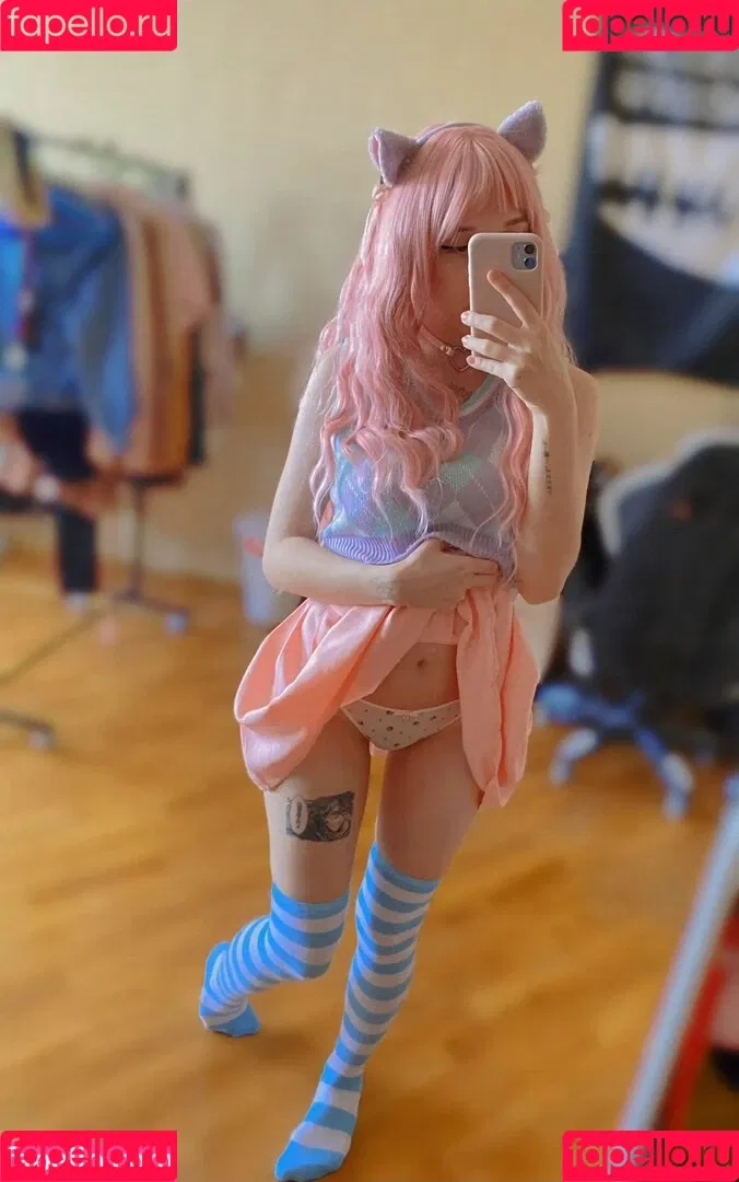 Loli Molly Onlyfans Photo Gallery 