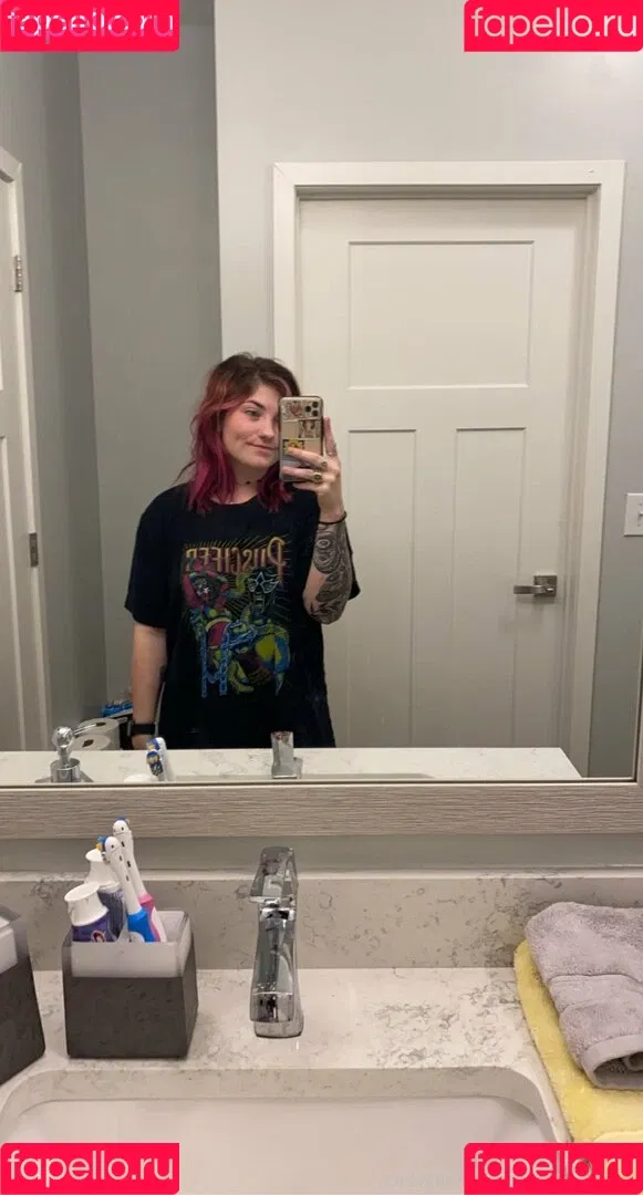 thevirgobabyx Onlyfans Photo Gallery 