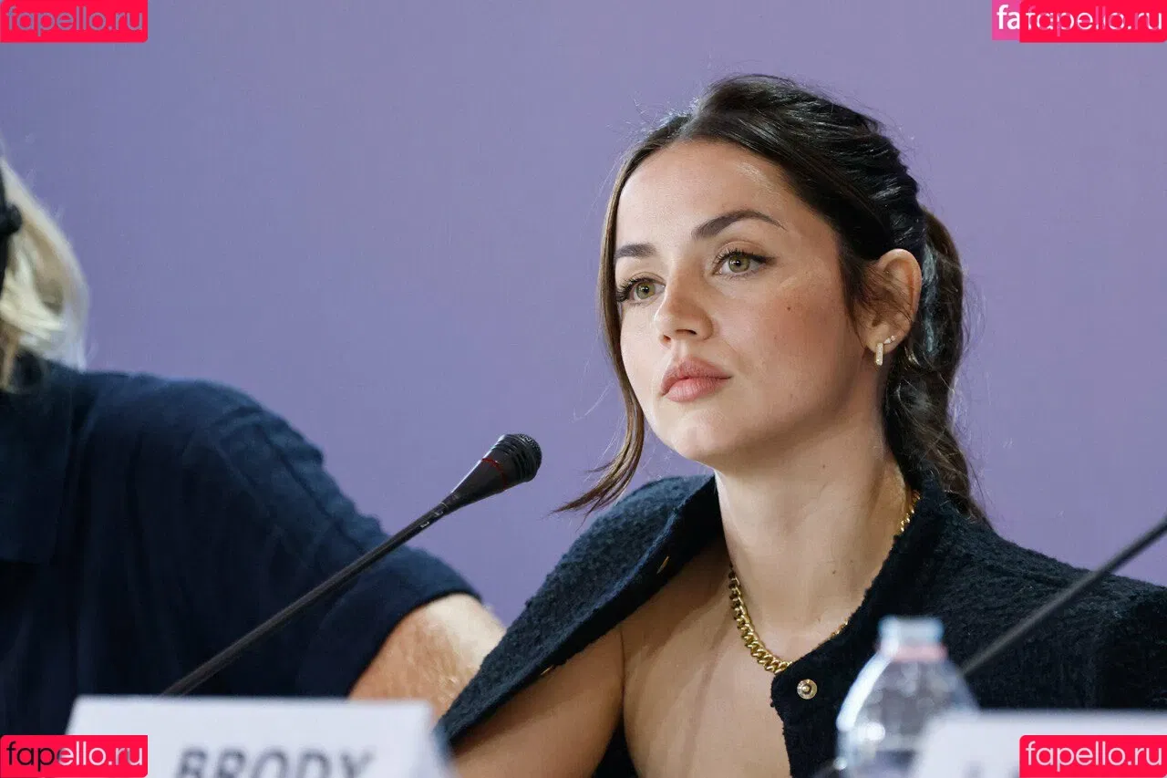 Ana De Armas Onlyfans Photo Gallery 