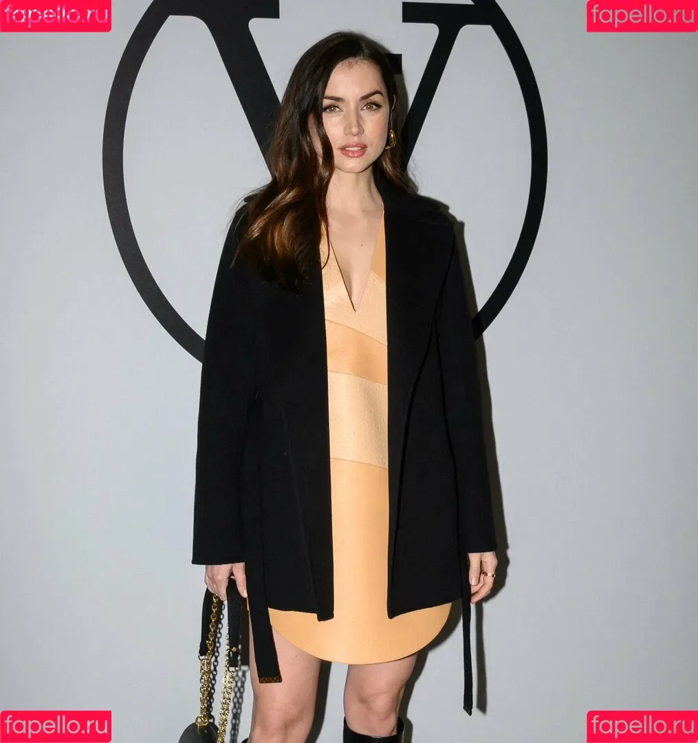 Ana De Armas Onlyfans Photo Gallery 