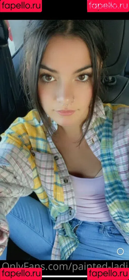issameg Onlyfans Photo Gallery 