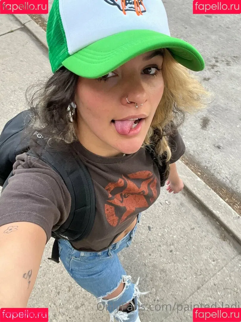 issameg Onlyfans Photo Gallery 
