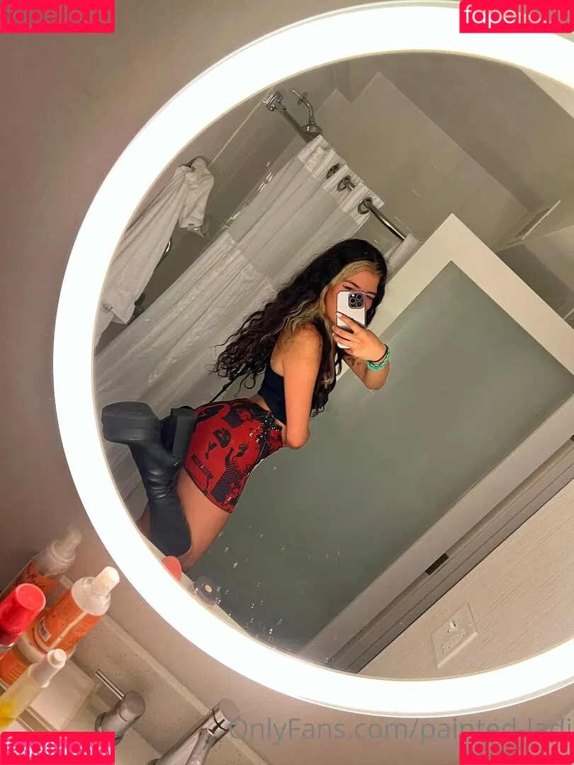 issameg Onlyfans Photo Gallery 