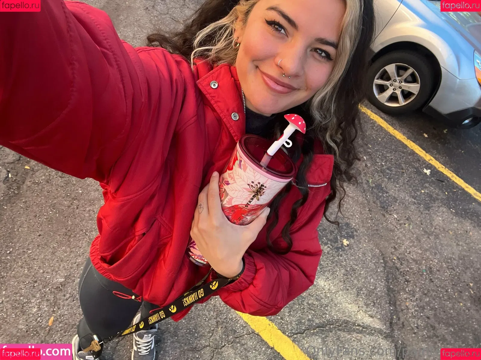 issameg Onlyfans Photo Gallery 