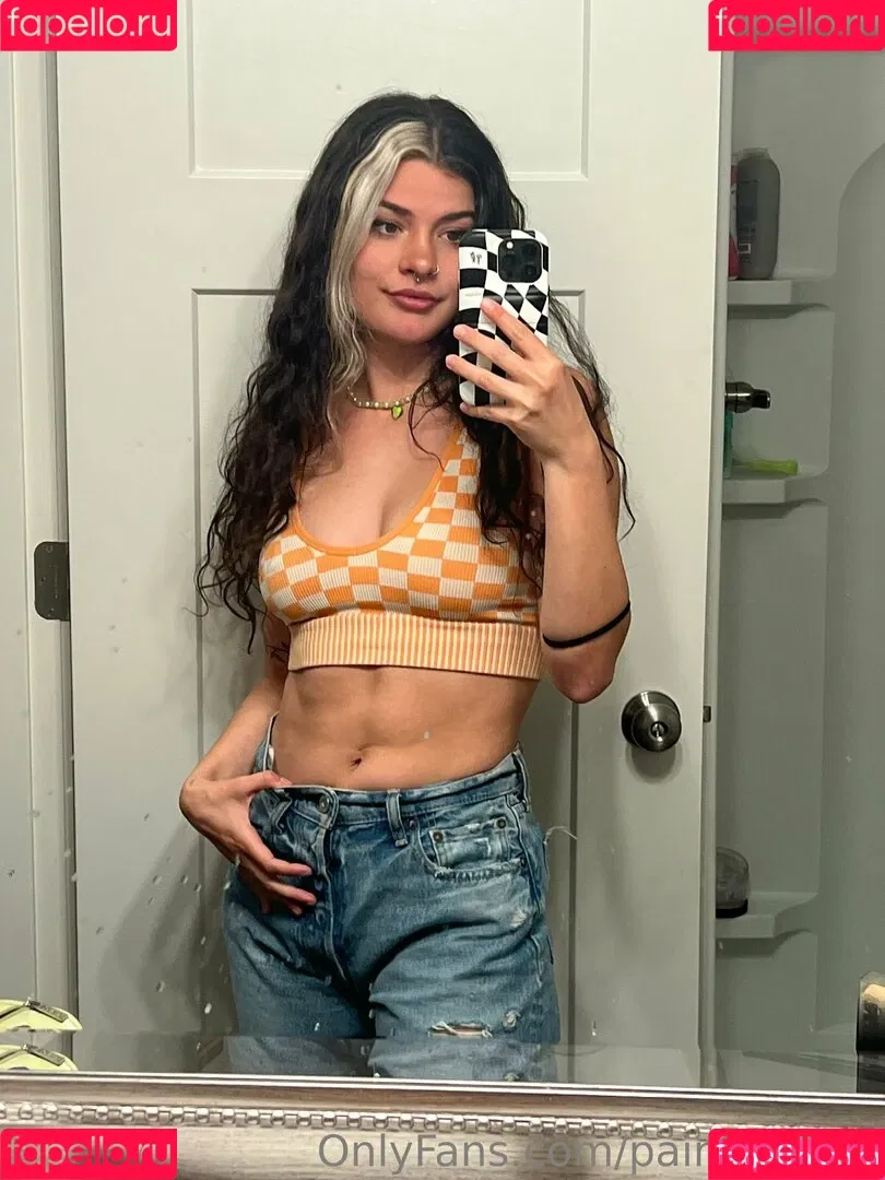 issameg Onlyfans Photo Gallery 