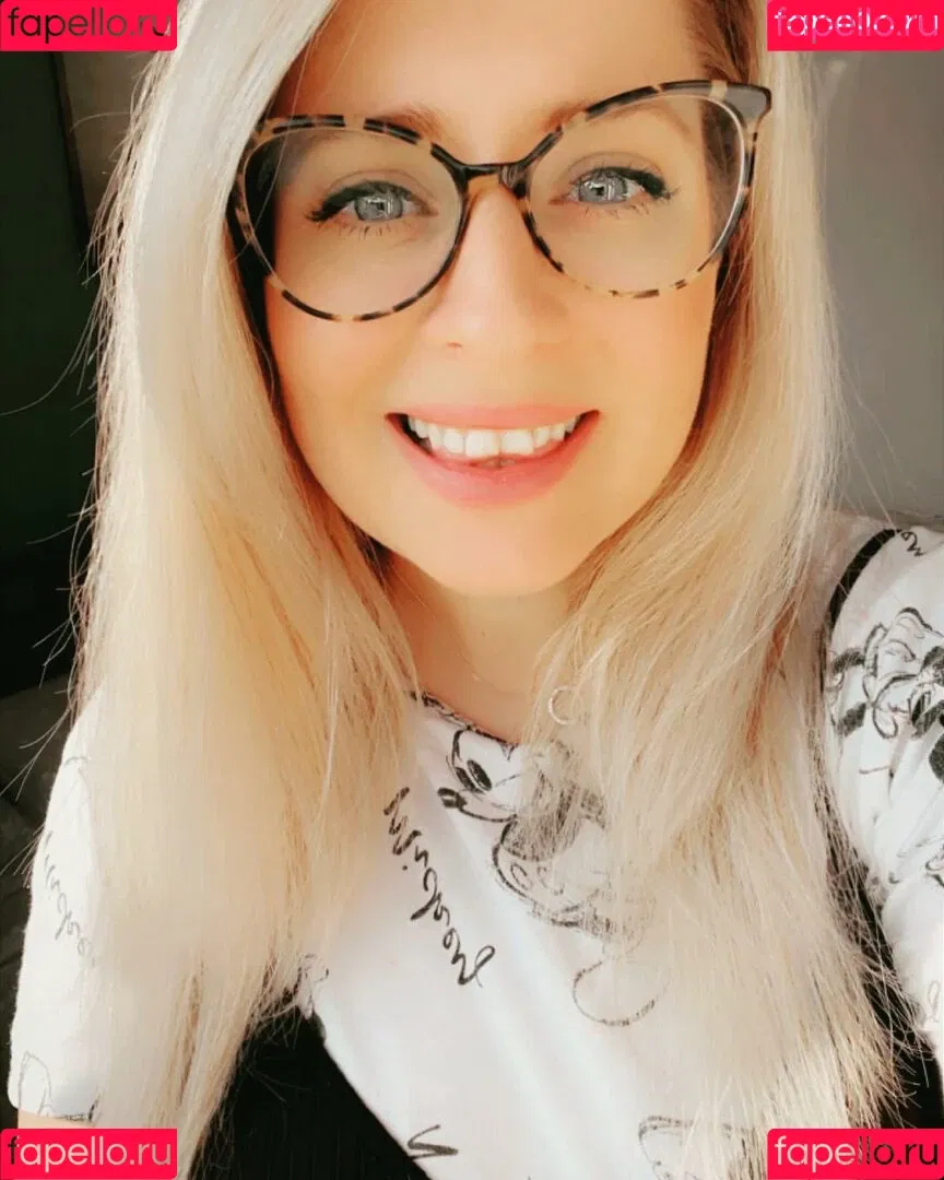 lottielushloves Onlyfans Photo Gallery 