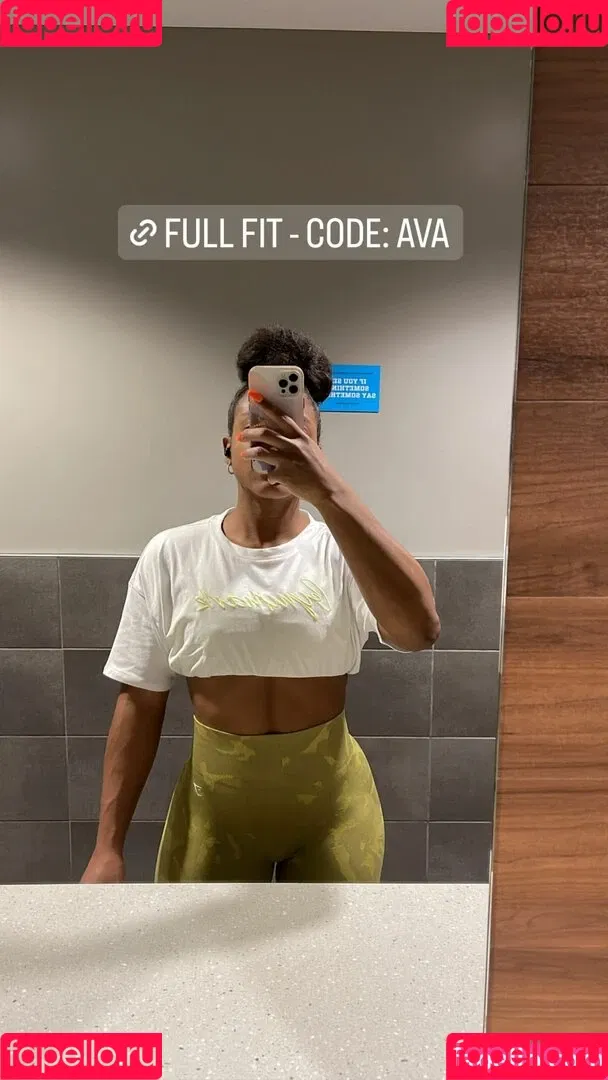 aaaaayevuh Onlyfans Photo Gallery 