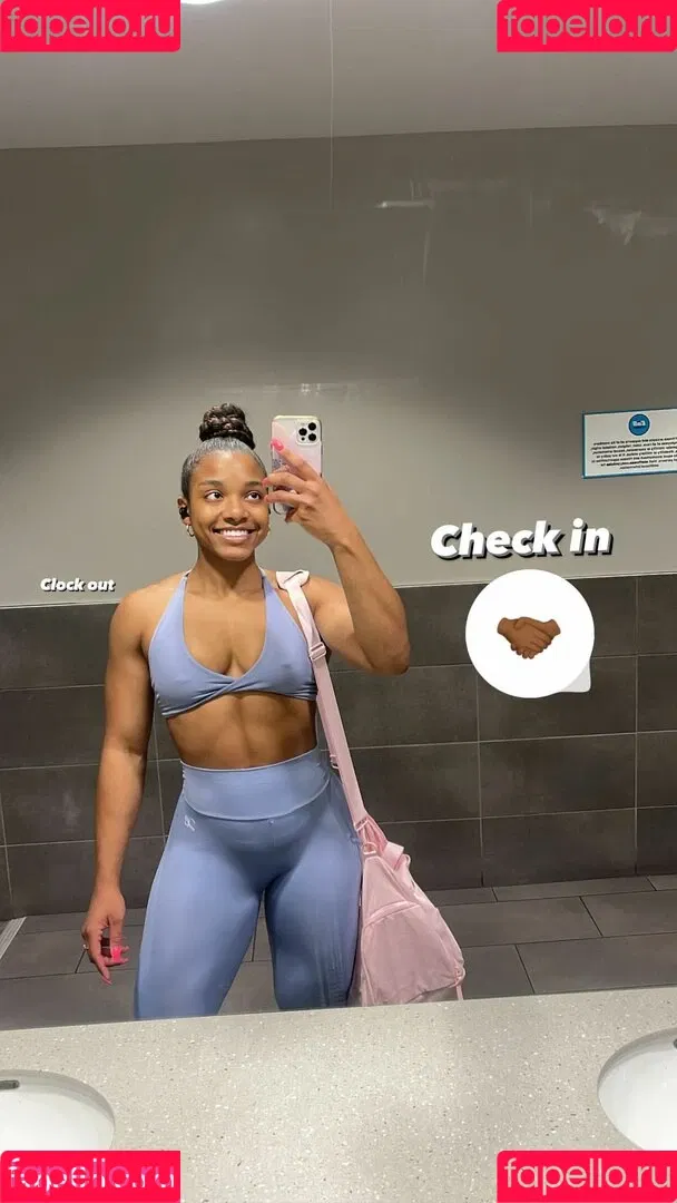 aaaaayevuh Onlyfans Photo Gallery 