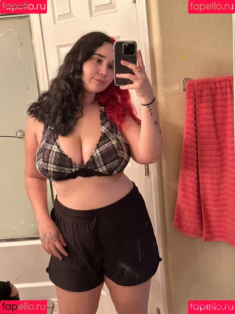 Goddess Ray Onlyfans Photo Gallery 
