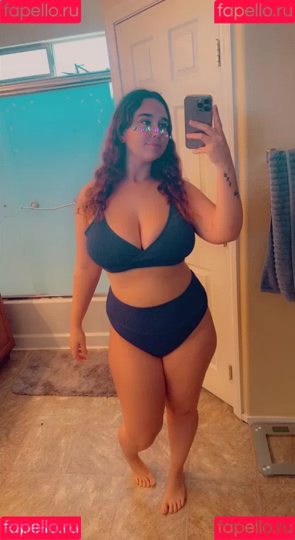 Goddess Ray Onlyfans Photo Gallery 