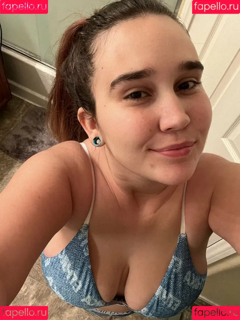 Goddess Ray Onlyfans Photo Gallery 