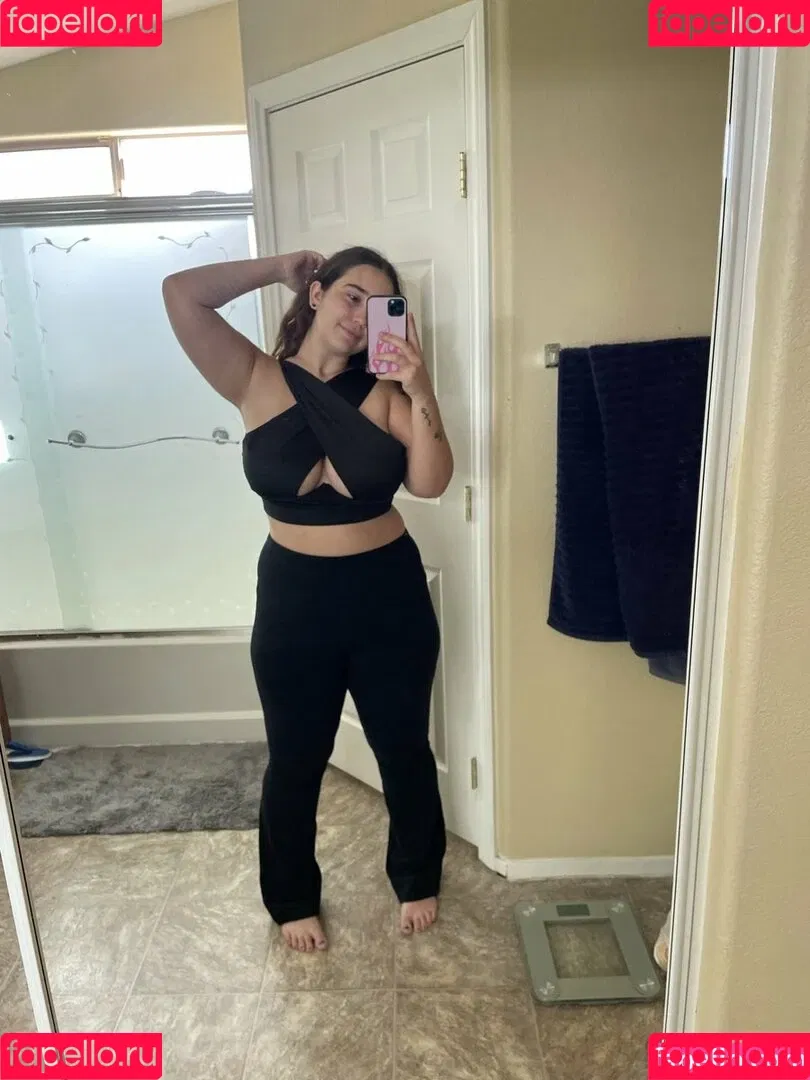 Goddess Ray Onlyfans Photo Gallery 