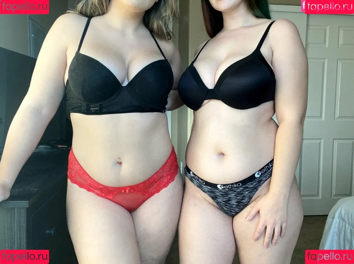 Goddess Ray Onlyfans Photo Gallery 