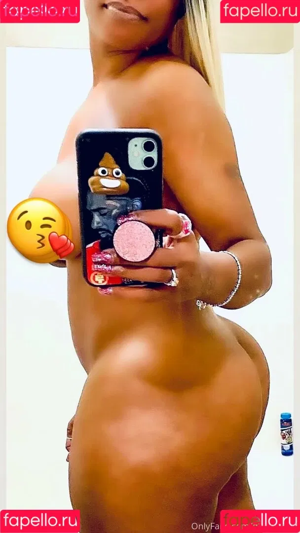 DejaBooty1 Onlyfans Photo Gallery 