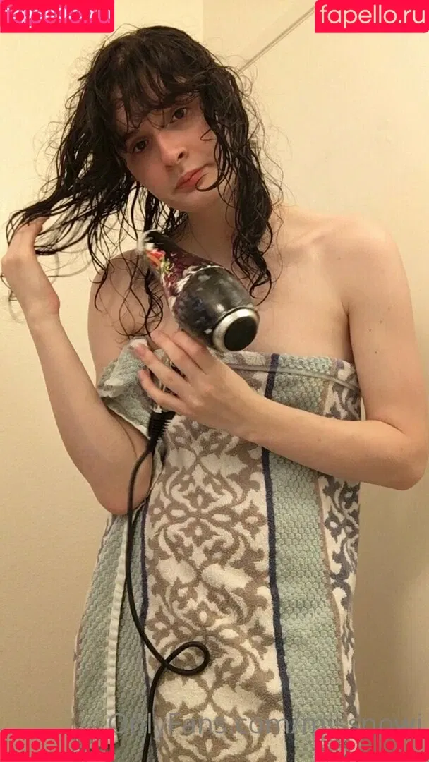 missnowi Onlyfans Photo Gallery 