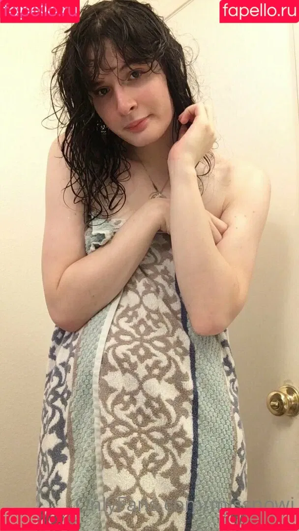 missnowi Onlyfans Photo Gallery 