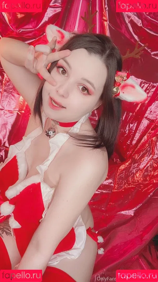 MintyMiyako Onlyfans Photo Gallery 