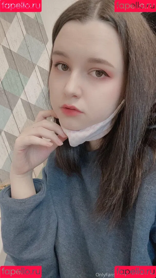 MintyMiyako Onlyfans Photo Gallery 