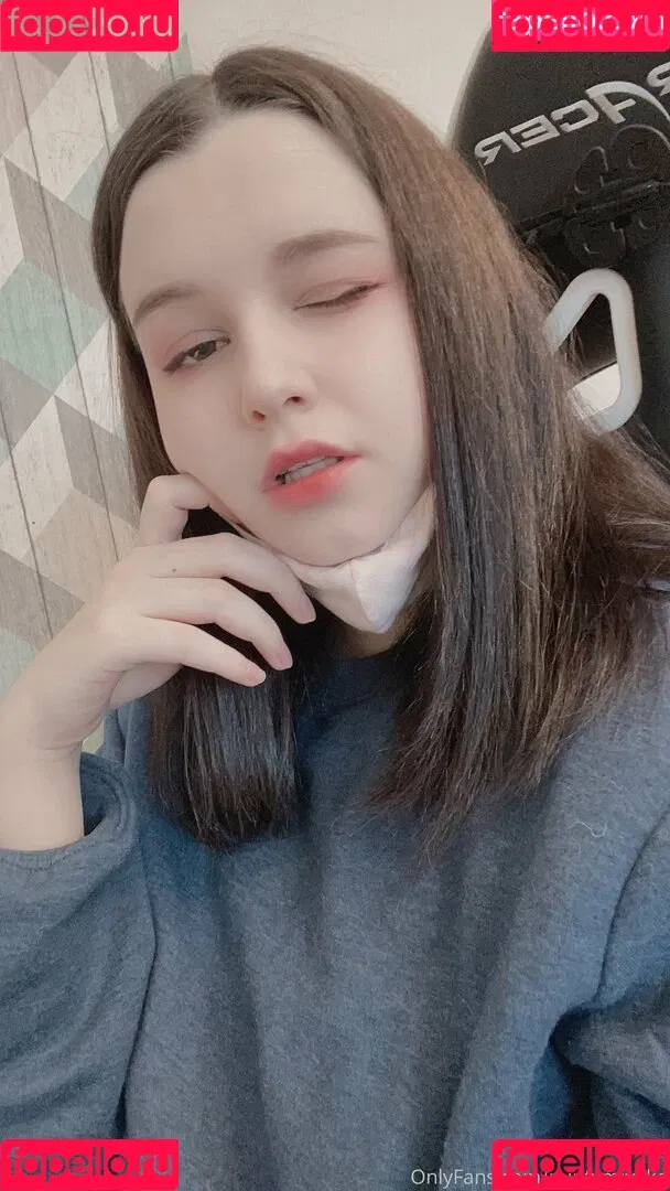 MintyMiyako Onlyfans Photo Gallery 