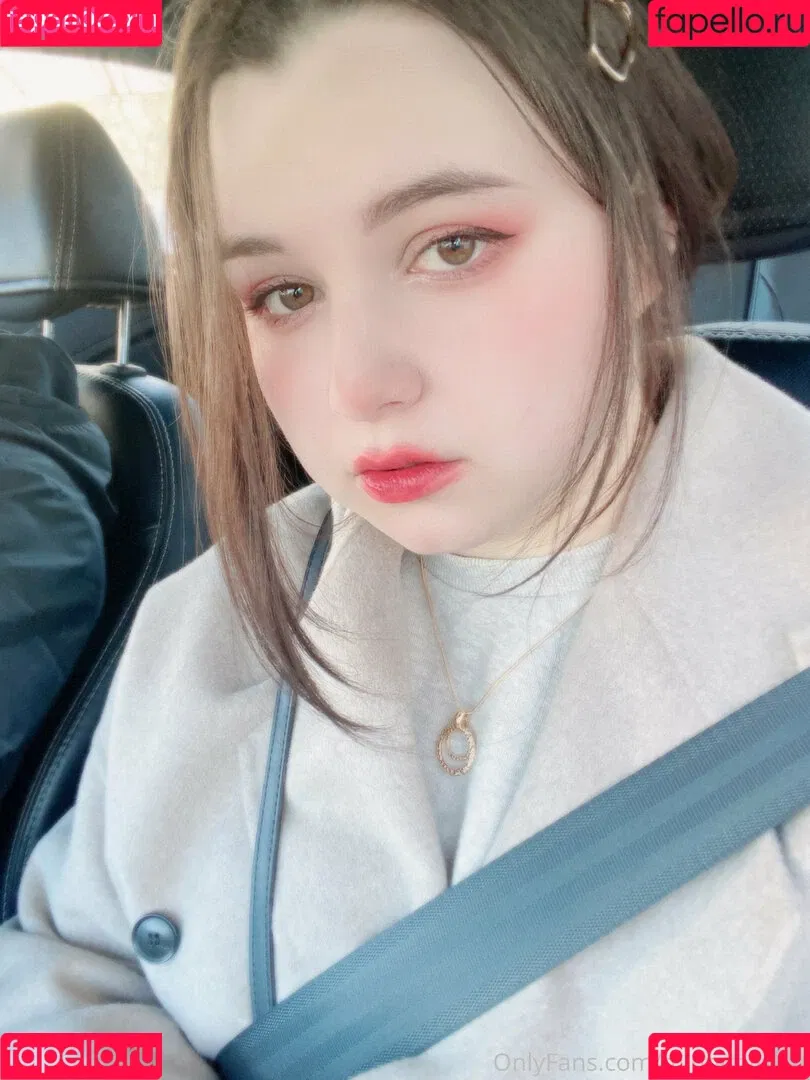 MintyMiyako Onlyfans Photo Gallery 