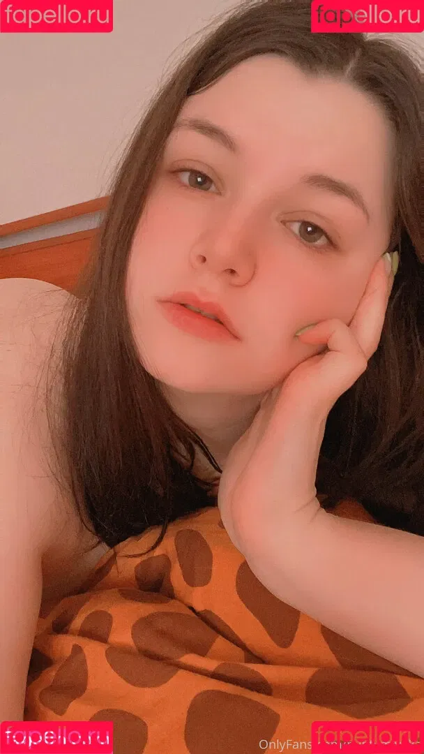 MintyMiyako Onlyfans Photo Gallery 