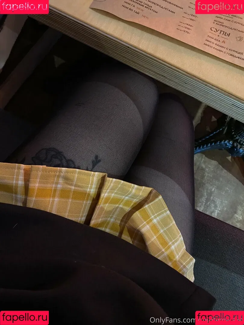MintyMiyako Onlyfans Photo Gallery 