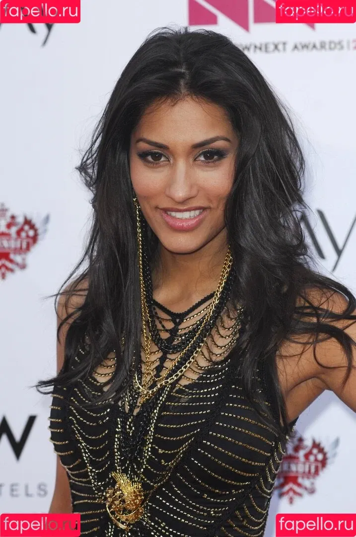 Janina Gavankar Onlyfans Photo Gallery 
