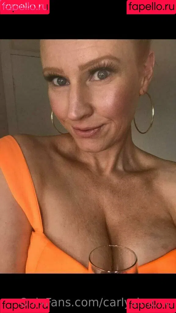 carlysimone Onlyfans Photo Gallery 