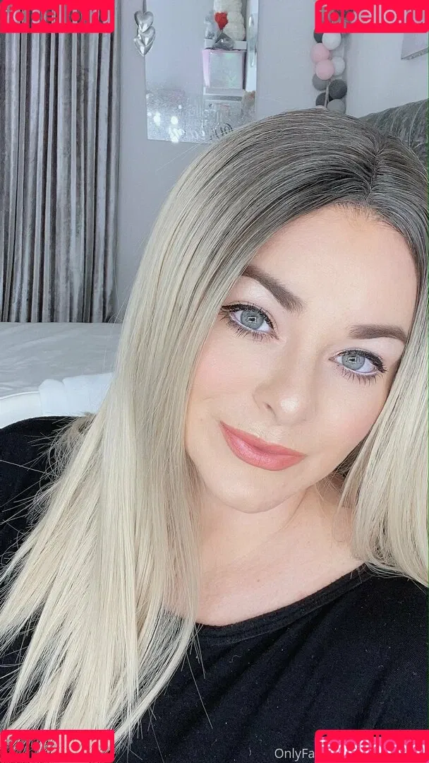 karlajames Onlyfans Photo Gallery 