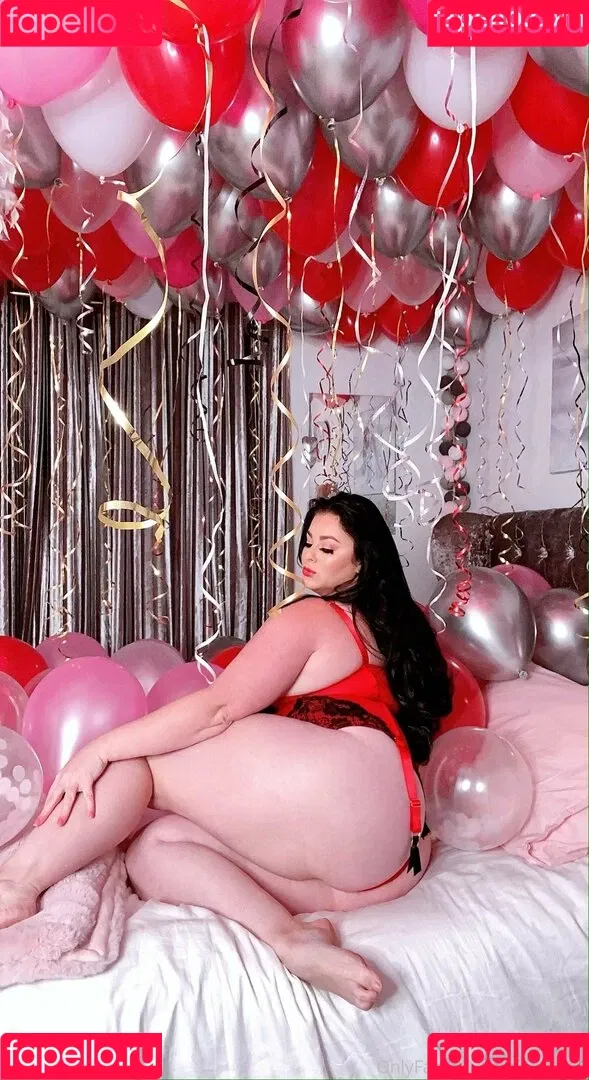 karlajames Onlyfans Photo Gallery 