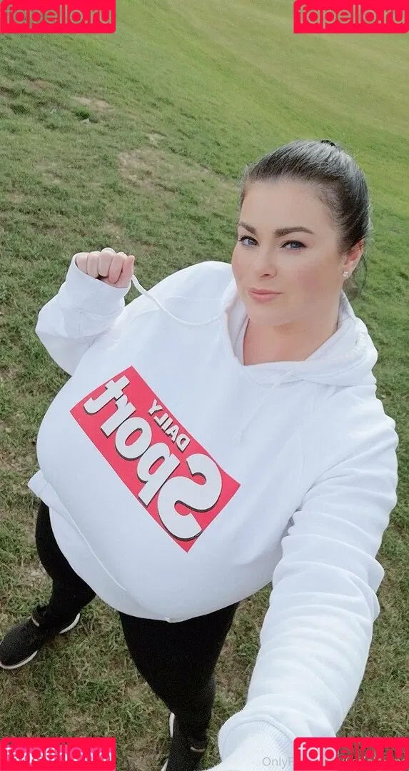 karlajames Onlyfans Photo Gallery 