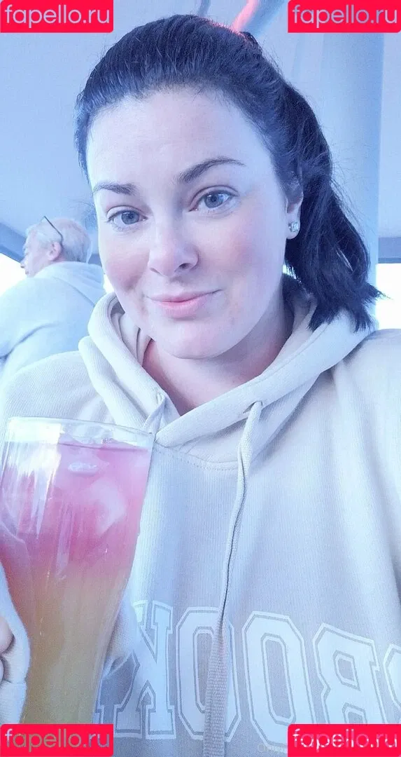 karlajames Onlyfans Photo Gallery 