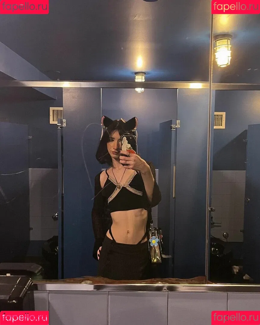 Cherry Darling Onlyfans Photo Gallery 