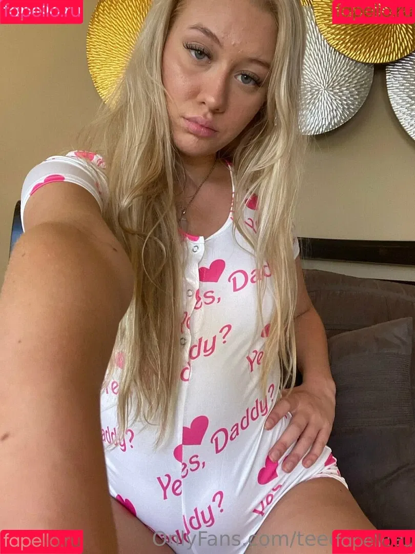 SkylerStormxo Onlyfans Photo Gallery 