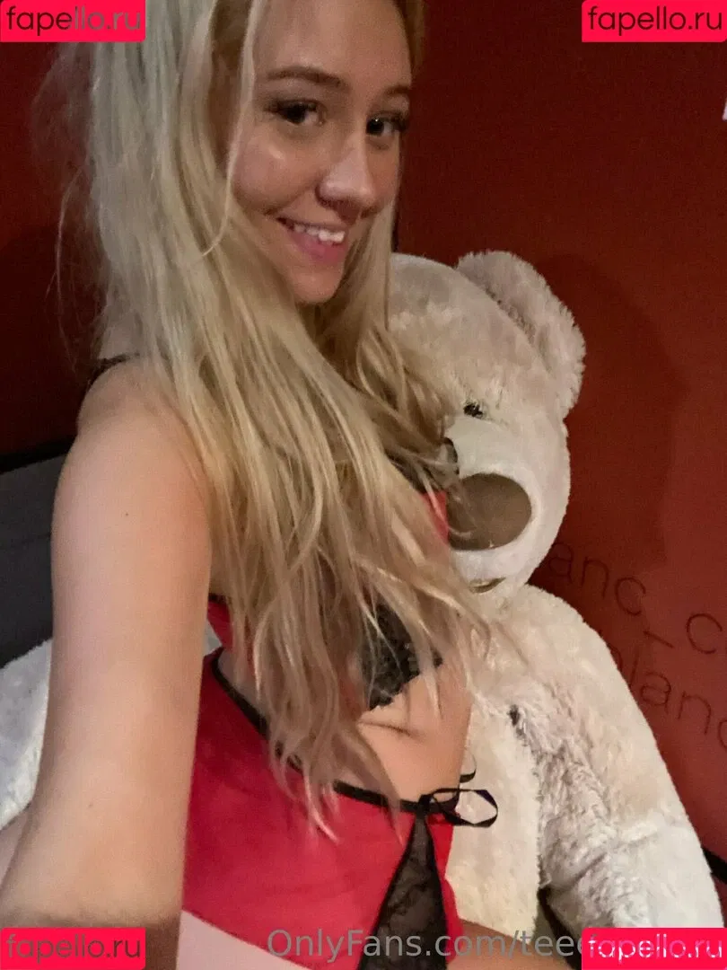 SkylerStormxo Onlyfans Photo Gallery 