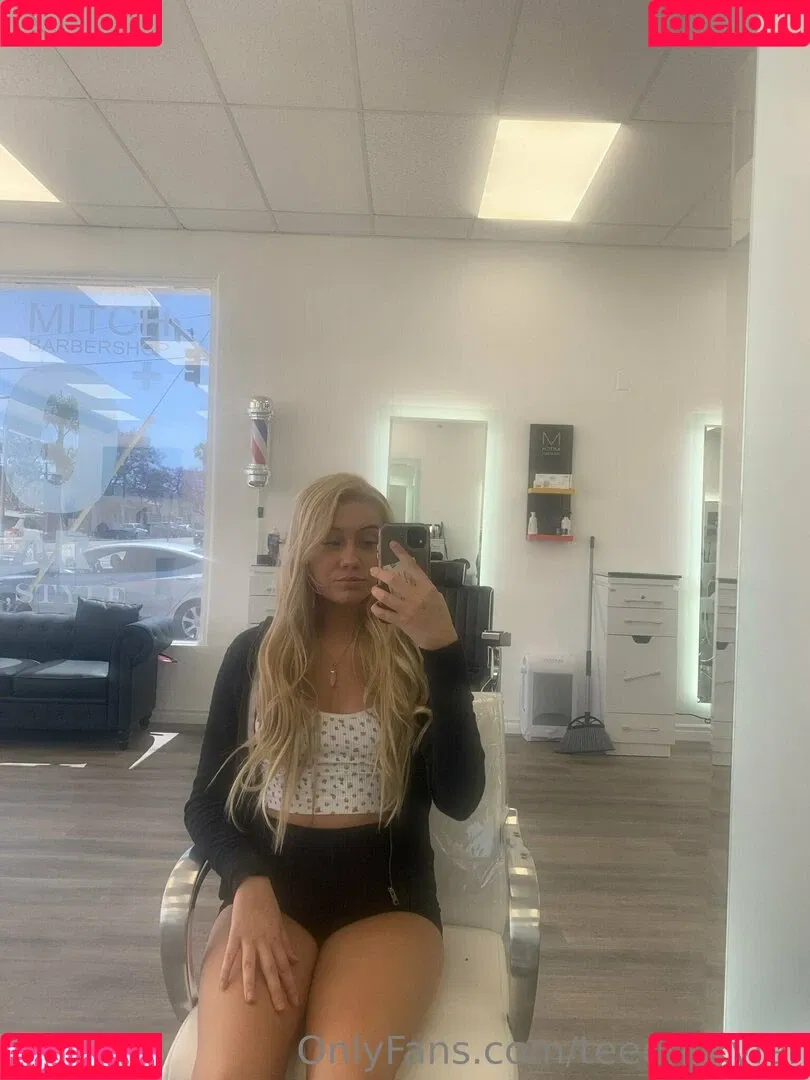 SkylerStormxo Onlyfans Photo Gallery 