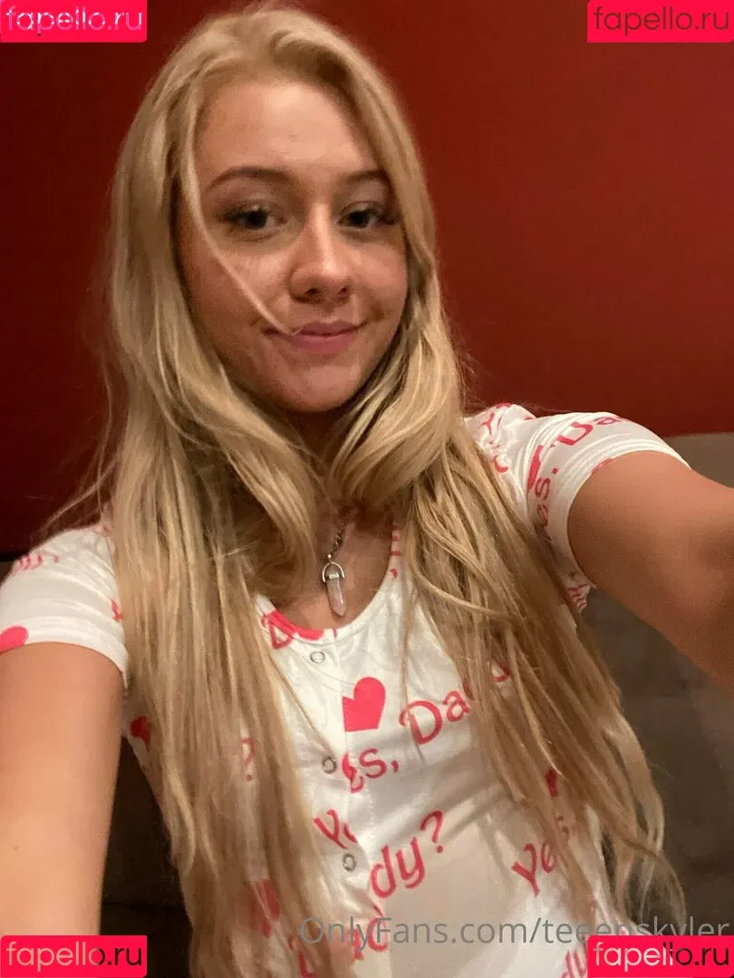 SkylerStormxo Onlyfans Photo Gallery 