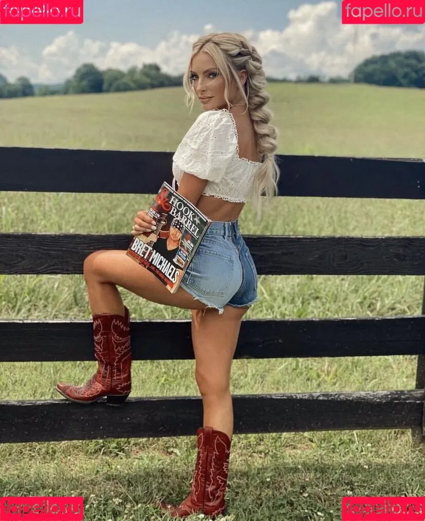 Holly Stocks Onlyfans Photo Gallery 