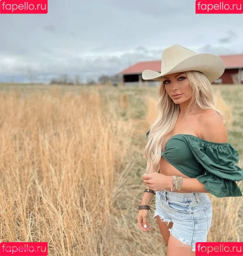 Holly Stocks Onlyfans Photo Gallery 