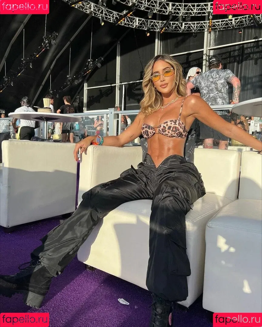 Claudia Sampedro Onlyfans Photo Gallery 
