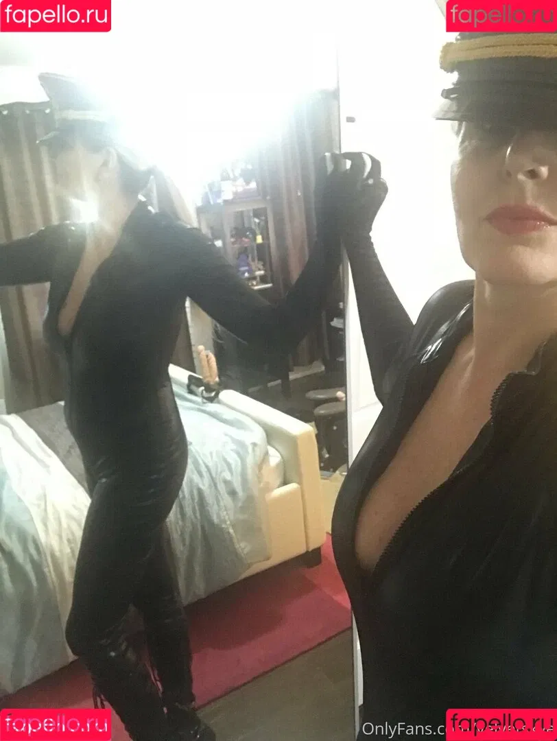 velvetskye Onlyfans Photo Gallery 