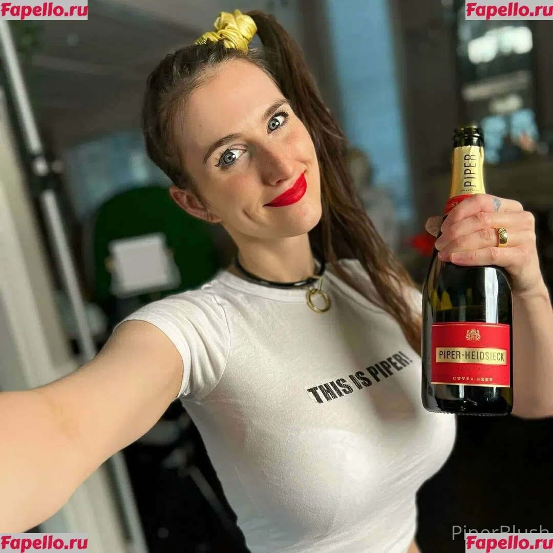 piperblushfree Onlyfans Photo Gallery 