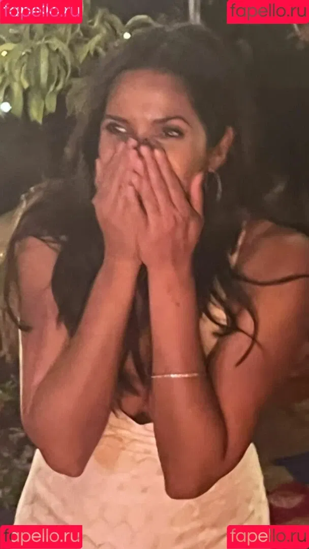 Padma Lakshmi Onlyfans Photo Gallery 