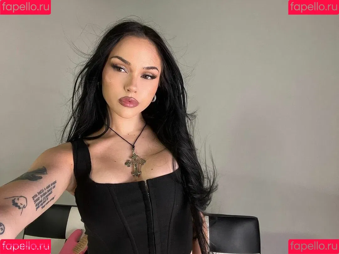Maggie Lindemann Onlyfans Photo Gallery 