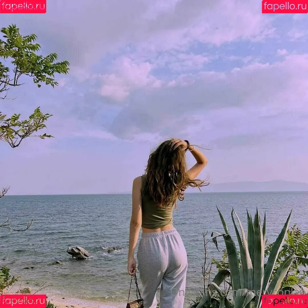 meryconlae Onlyfans Photo Gallery 