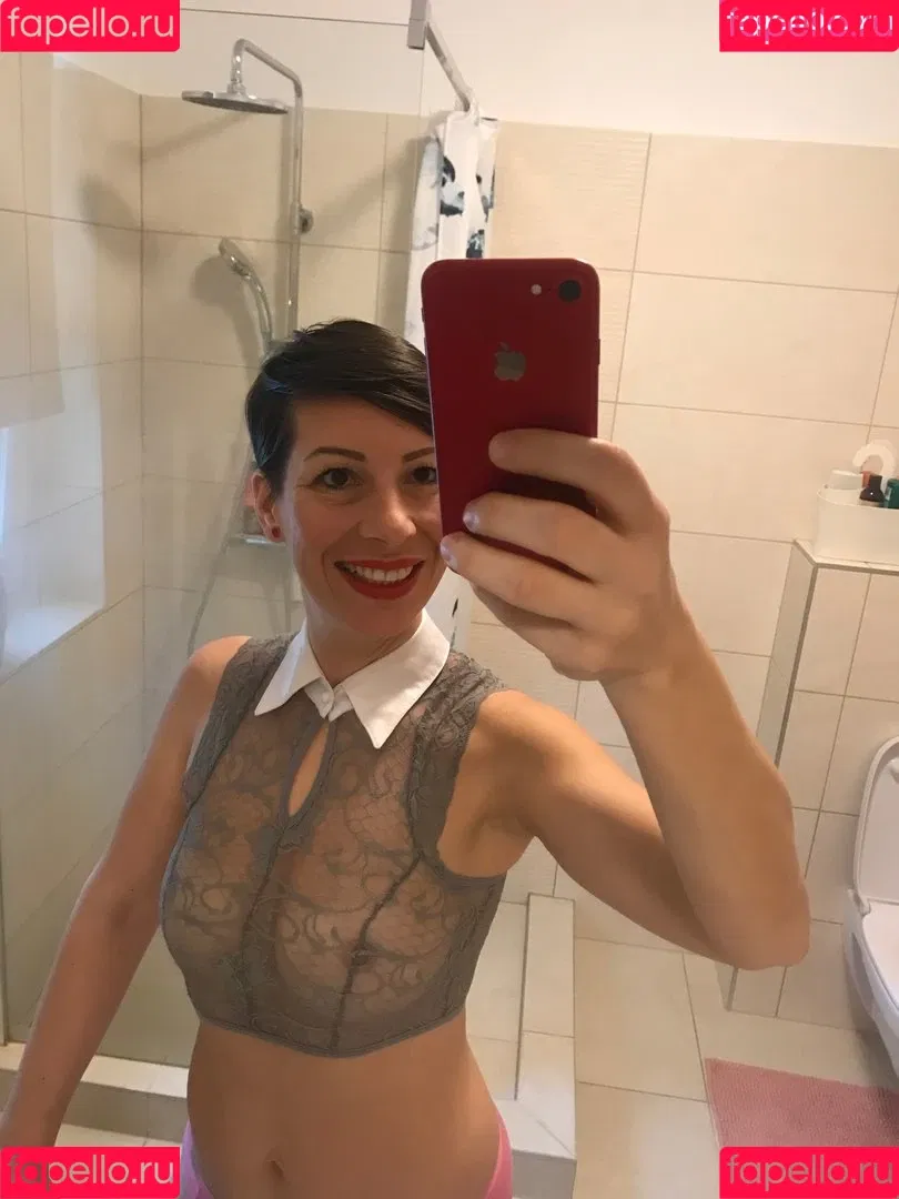 Kat Haze Onlyfans Photo Gallery 
